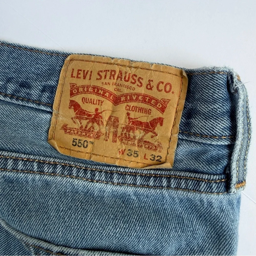 Men’s Levi’s 550 Denim Jeans Size 35x32 Please read full description 👍​​